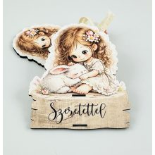 CSOKITARTÓ-BARNA LÁNY